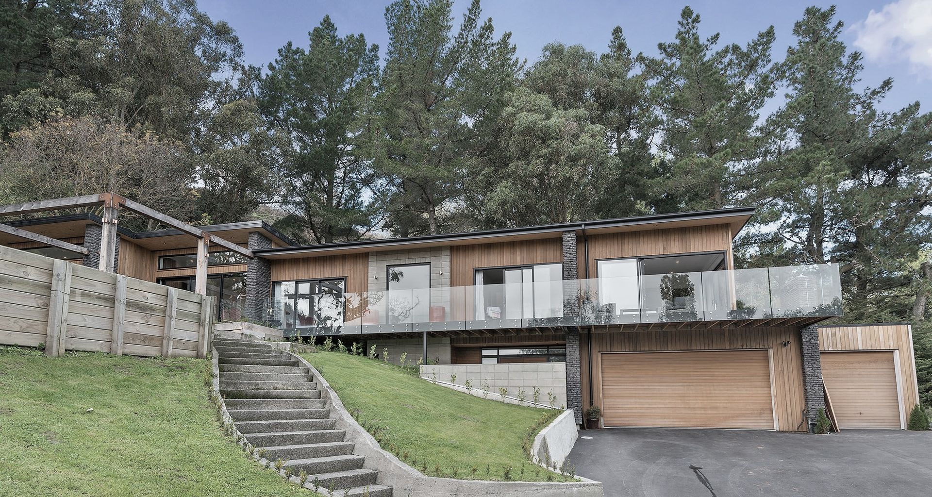 Hoon Hay Valley Home banner