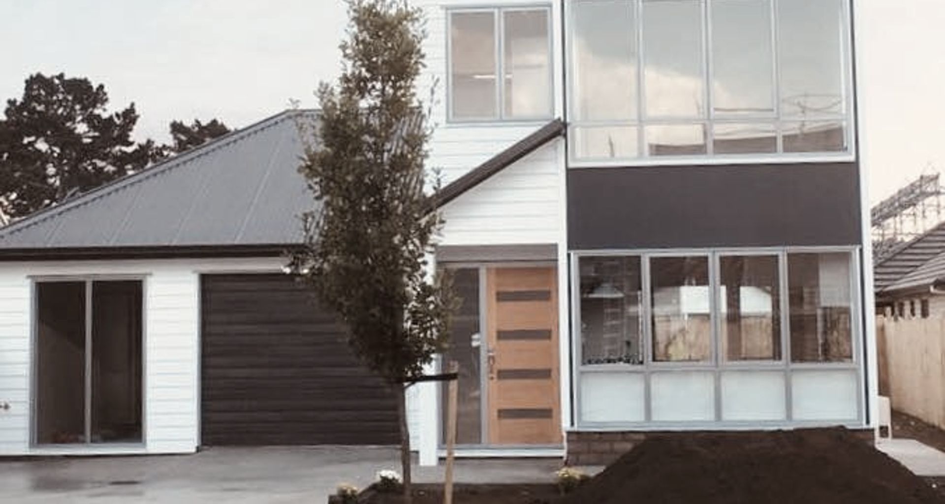 Houses in Takanini banner