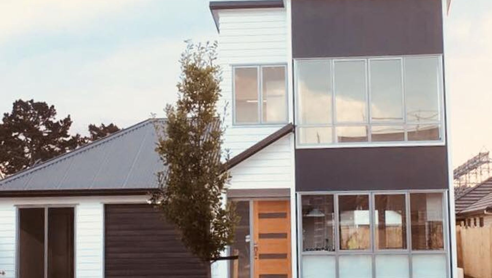 Houses in Takanini banner