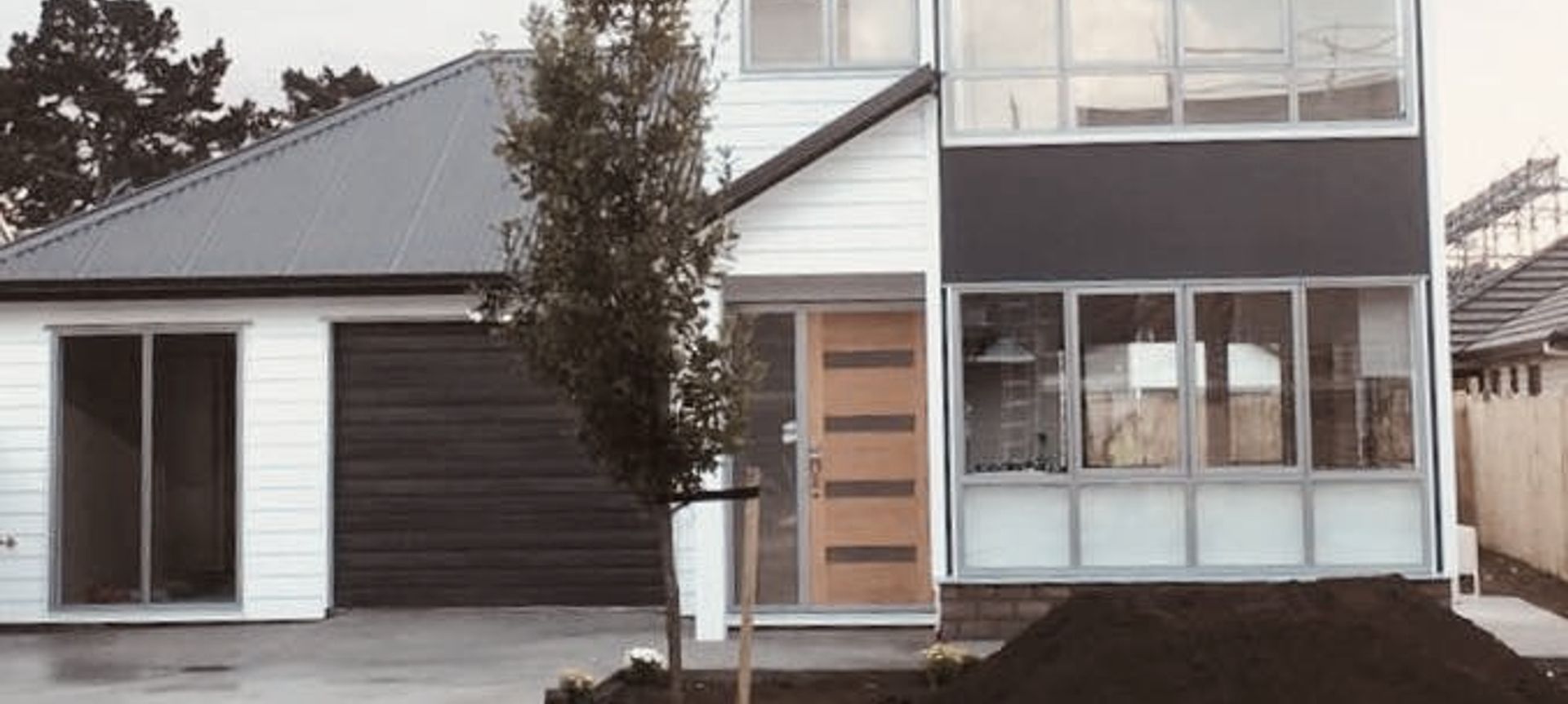 Houses in Takanini banner
