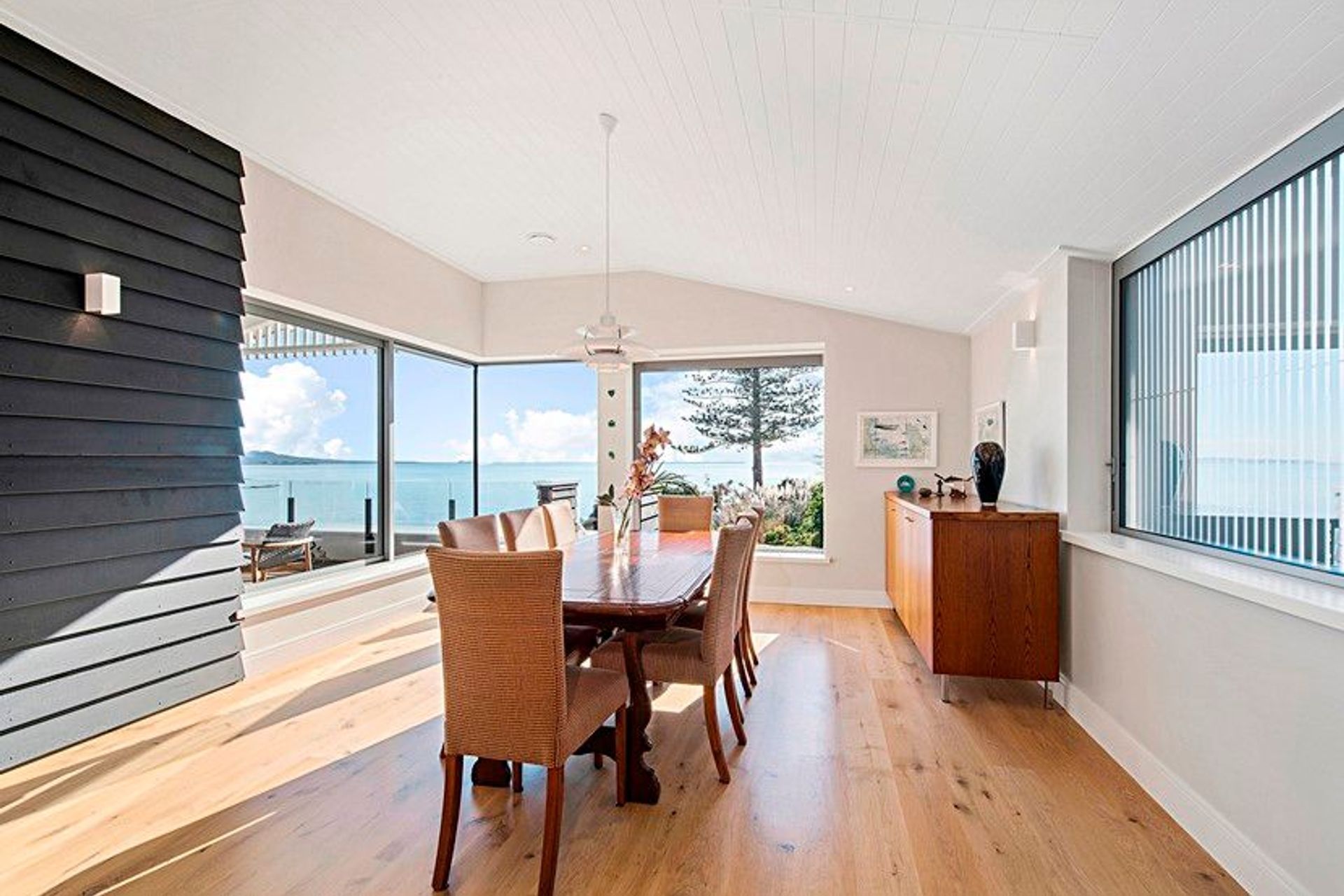 Howick Renovation - Engineered European Oak finished w/ waterborne polyurethane