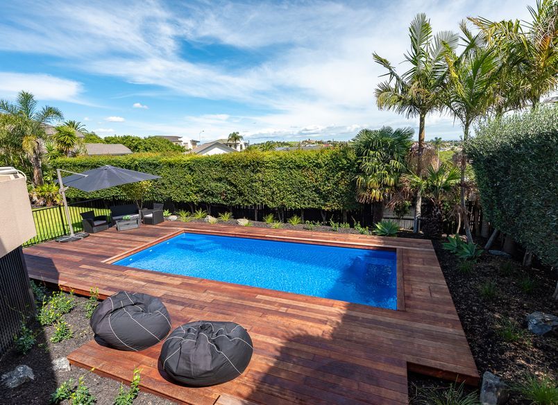 Howick Timber Pool Landscape