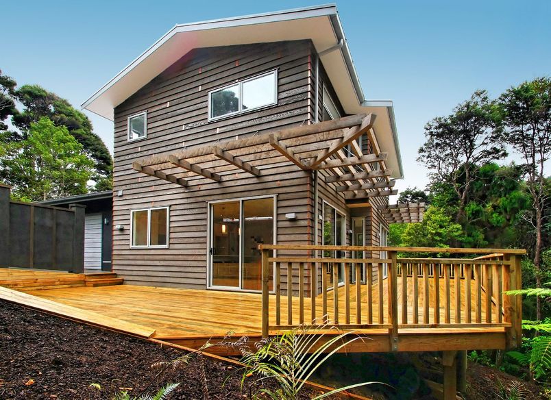 Huia Rd, Titirangi