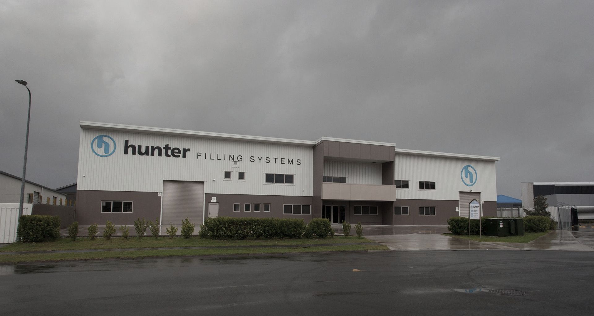 Hunter Filling Systems banner