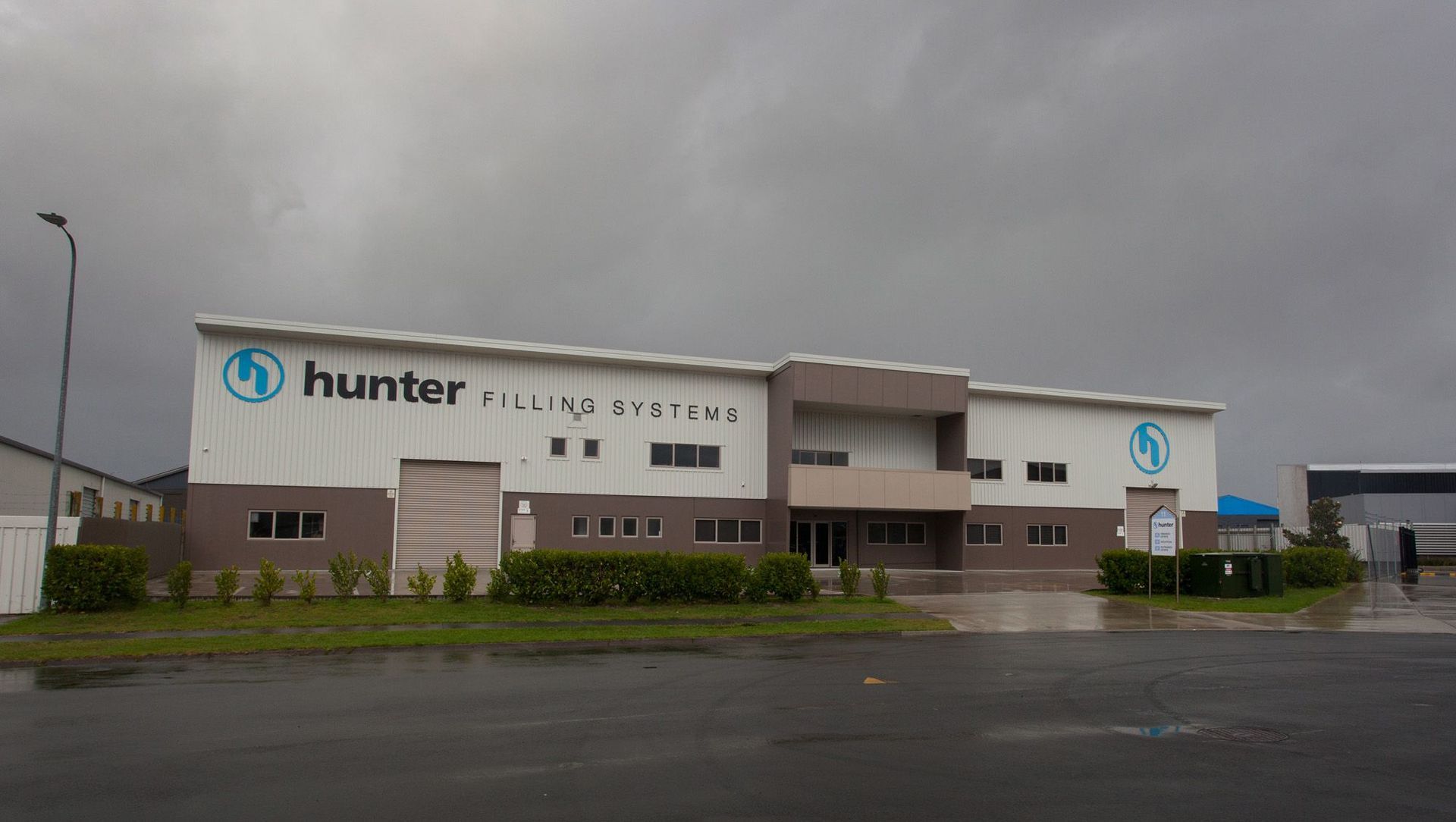 Hunter Filling Systems banner