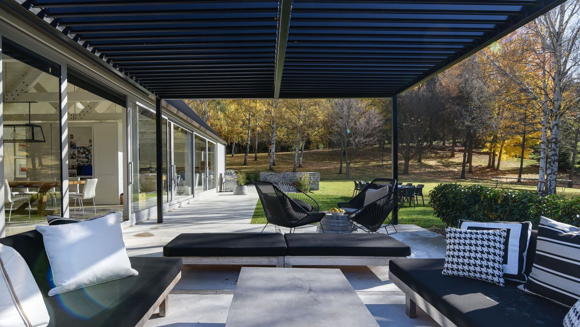 Arrowtown Outdoor Living banner