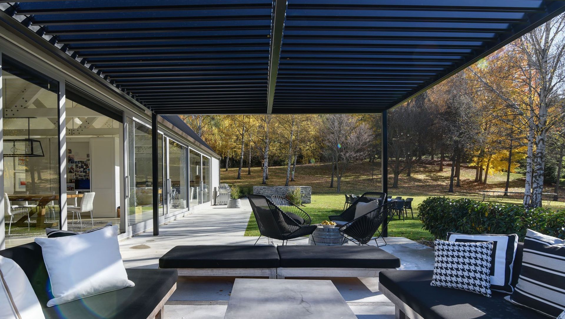 Arrowtown Outdoor Living banner
