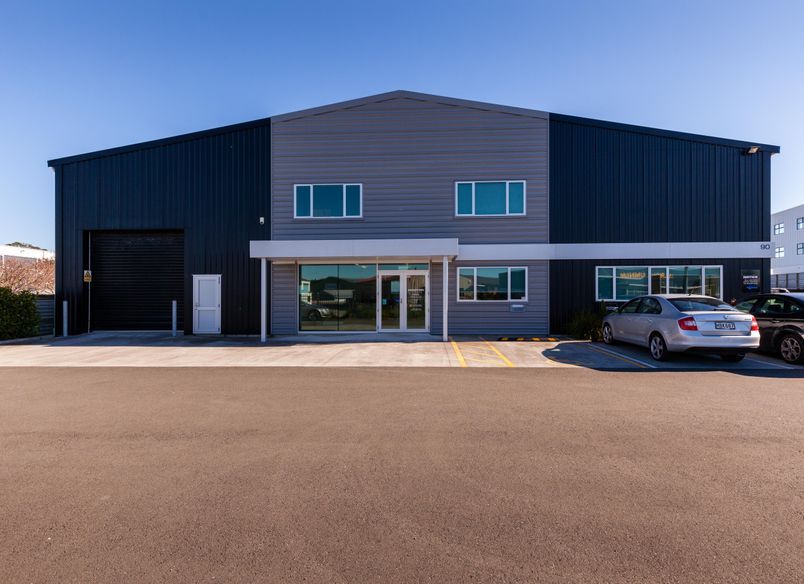 Hurlstone - Location Construction