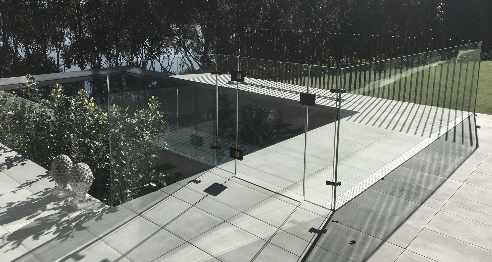 Pool Fences banner