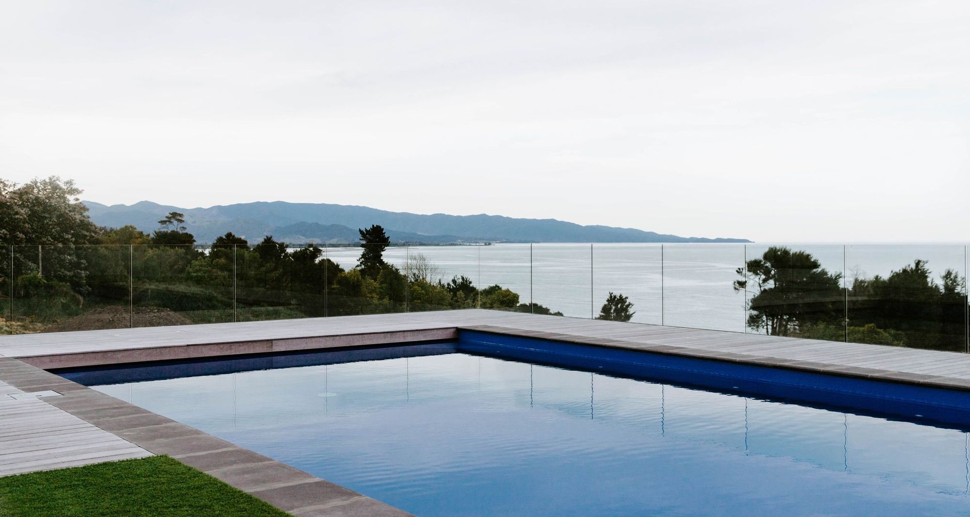Kina Peninsula House banner