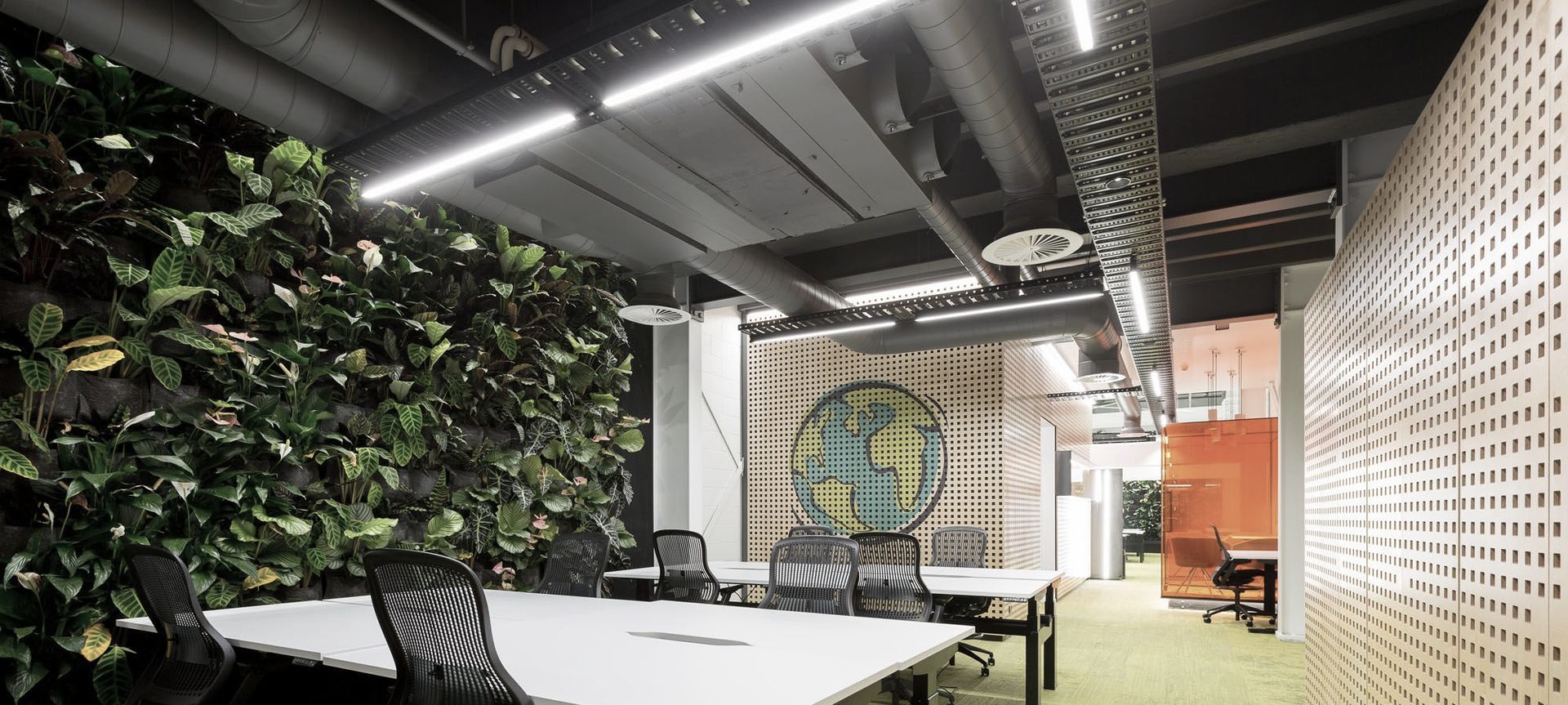 IVHQ Offices banner