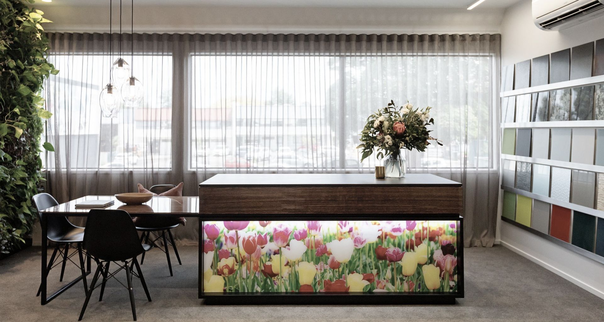 Image Glass Showroom banner
