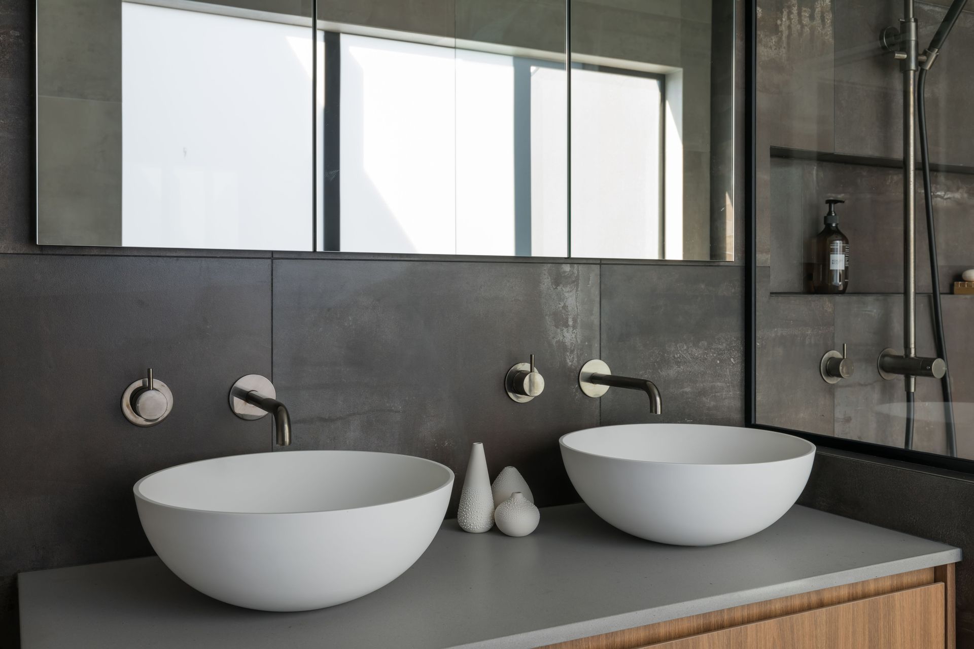 Ensuite Bathroom - aged iron tapware