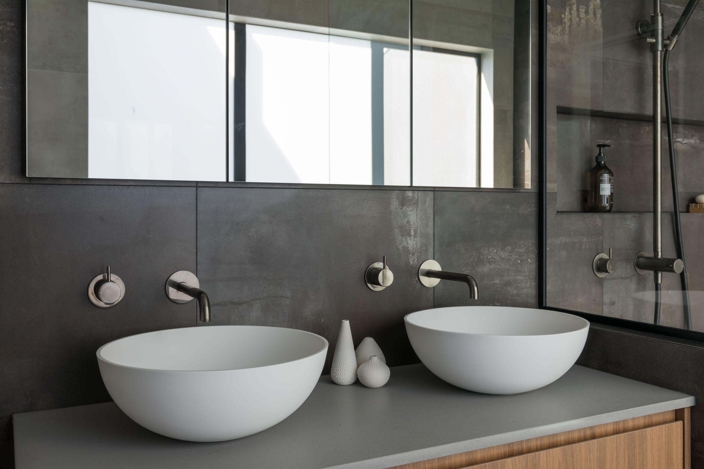 Ensuite Bathroom - aged iron tapware