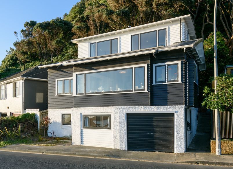 Island Bay Home