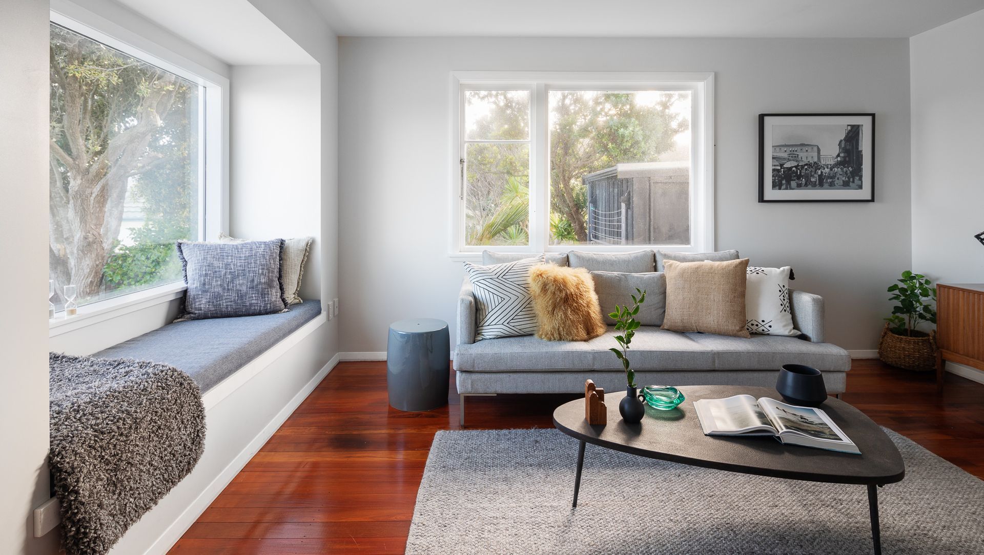 Island Bay Interior banner