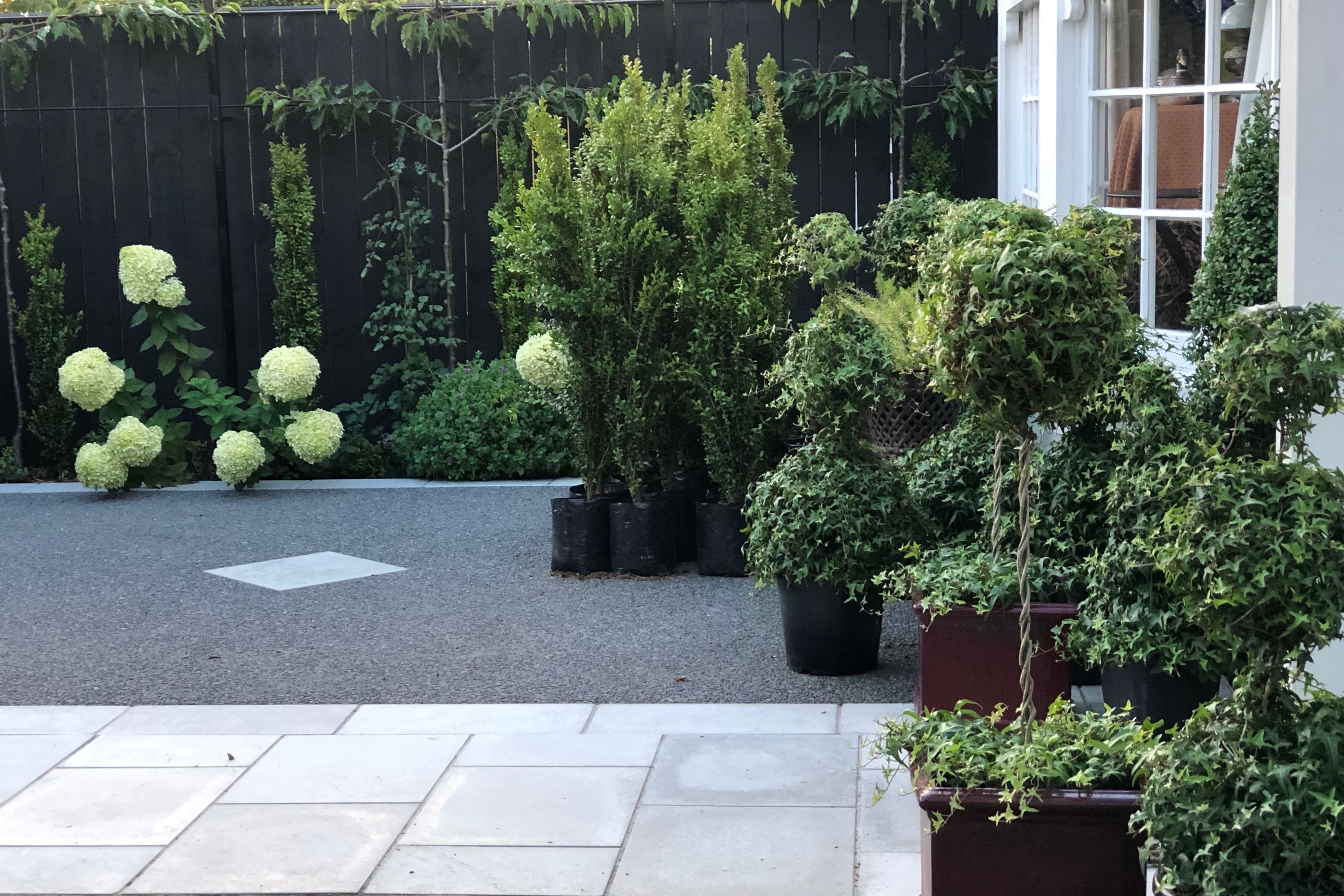 Concrete pavers &amp; exposed aggregate