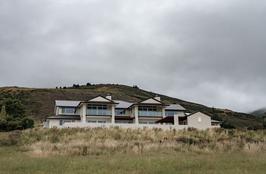 Richmond/Tasman Modern Manor