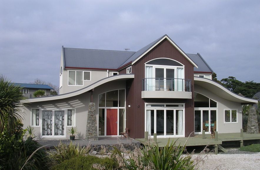 Karaka House