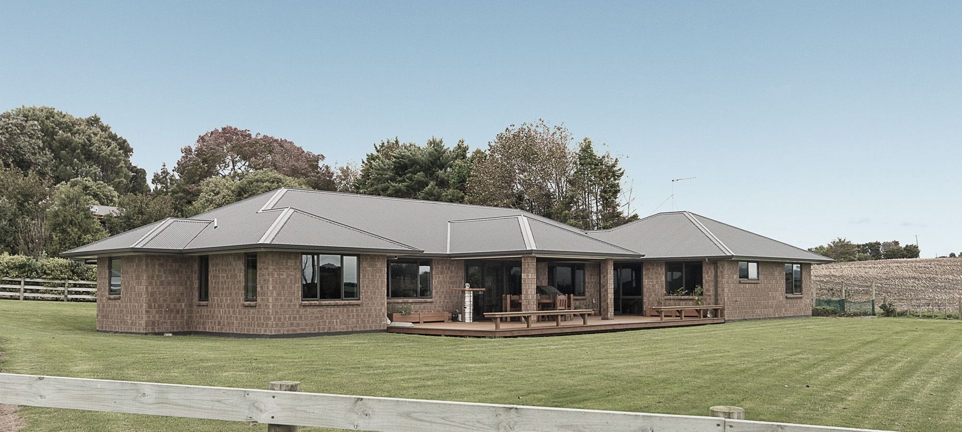 Loosemore Home banner