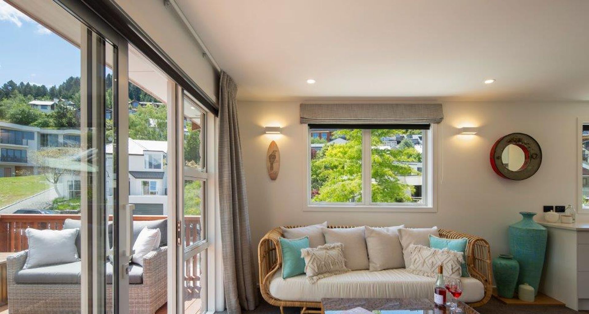 Hillside Villas banner