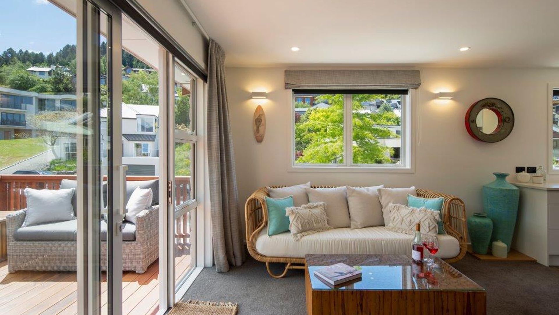 Hillside Villas banner