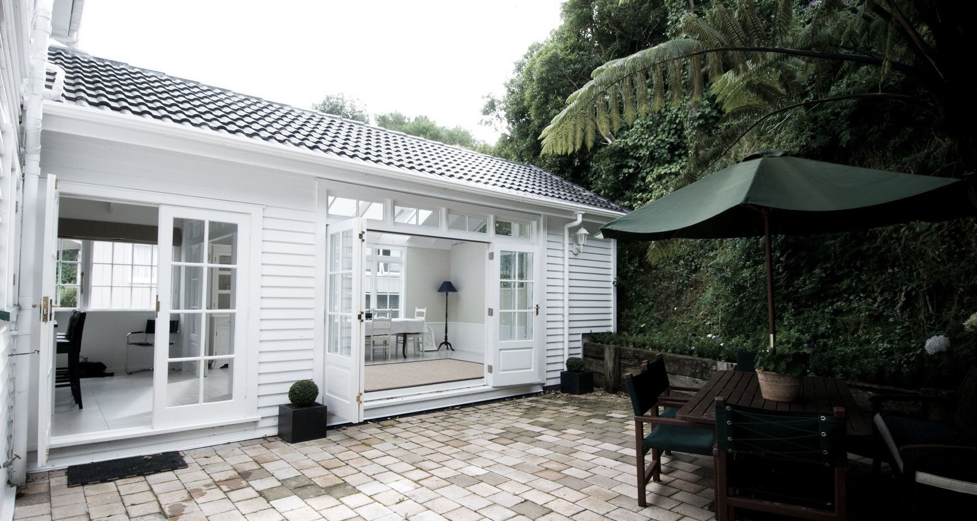 Khandallah Garden Room banner