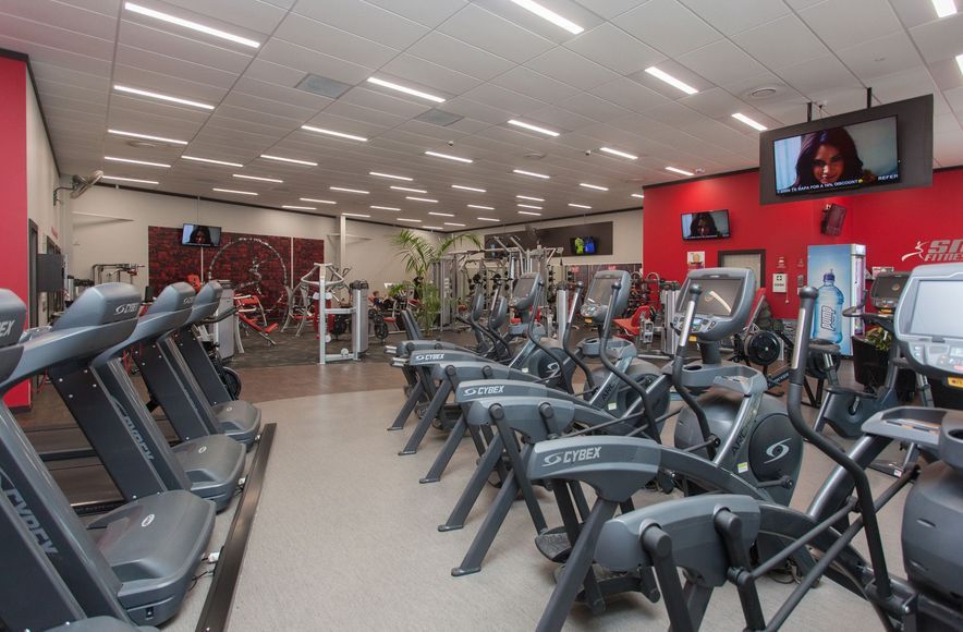 Kingsbeer Construction + Snap Fitness