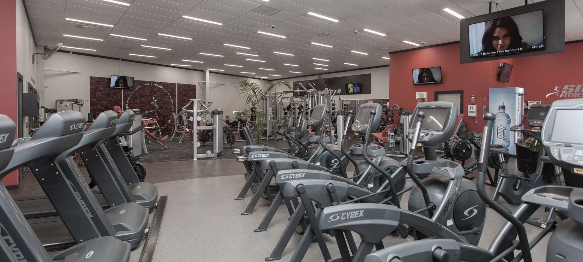 Kingsbeer Construction + Snap Fitness banner