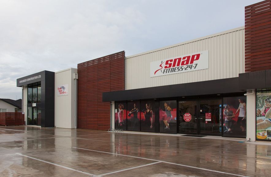 Kingsbeer Construction + Snap Fitness