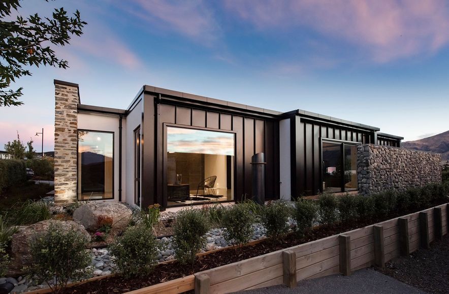 Kirimoko Park - David Reid Show Home, Wanaka