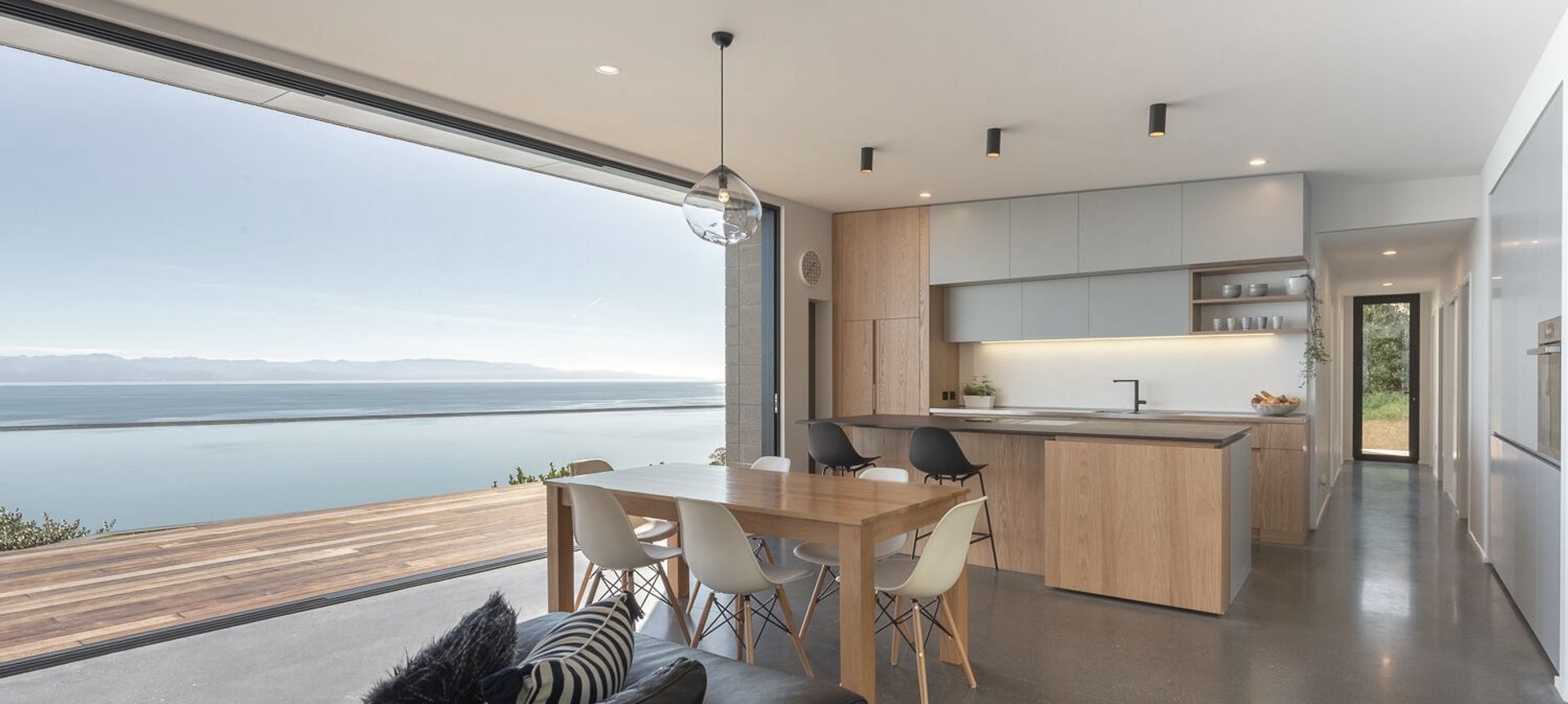 Kitchen with Endless Views banner