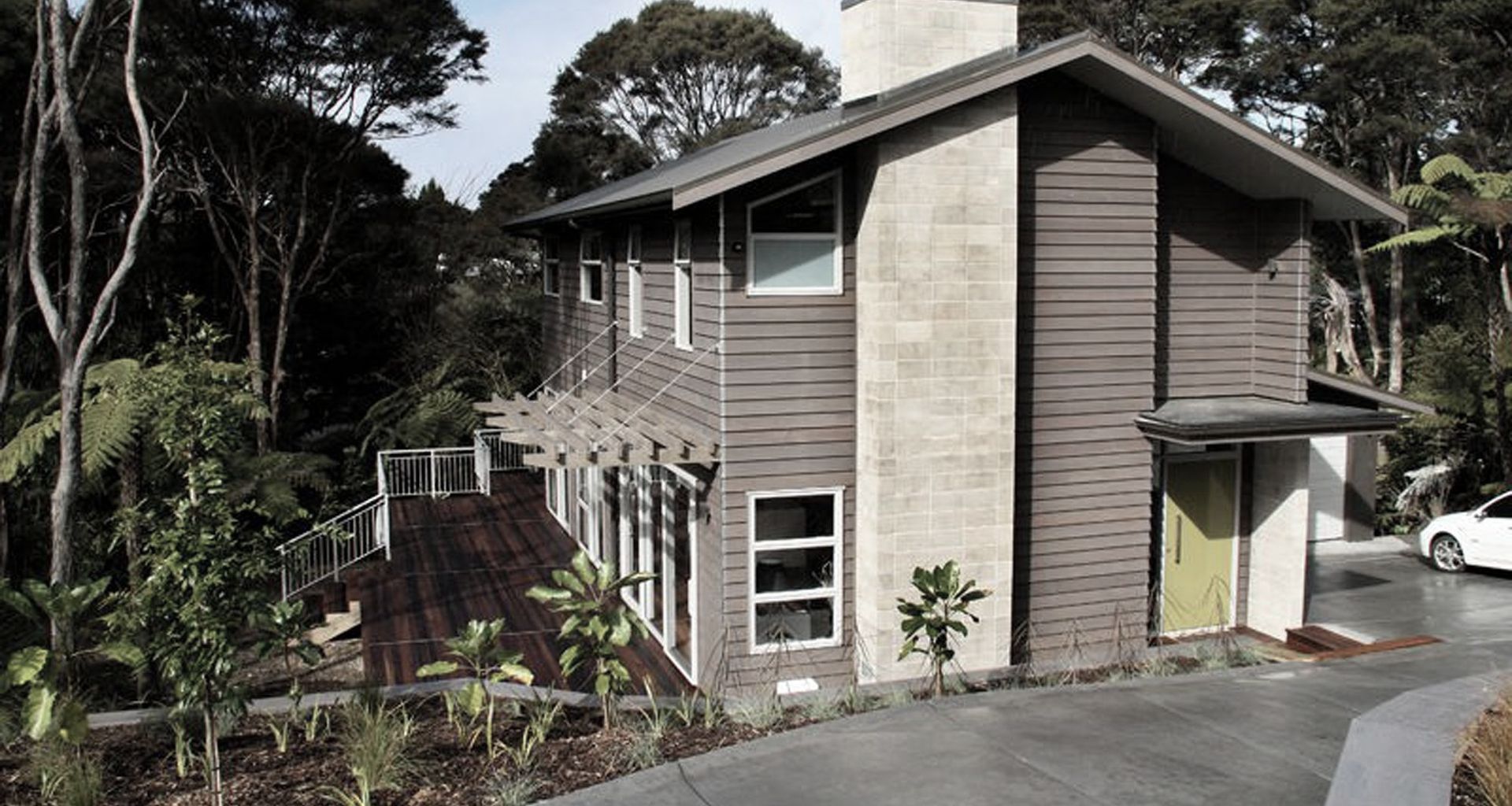 Konini Rd, Titirangi banner