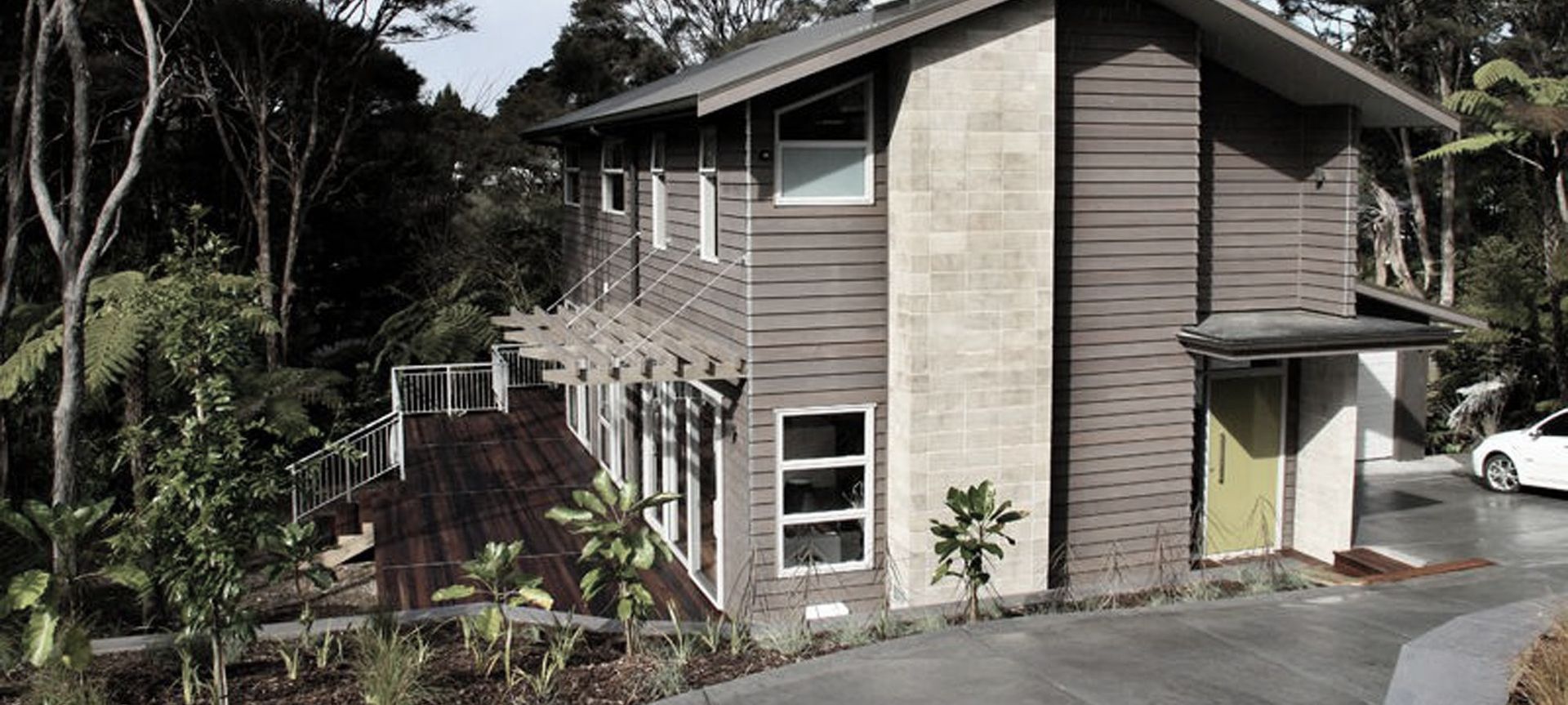Konini Rd, Titirangi banner