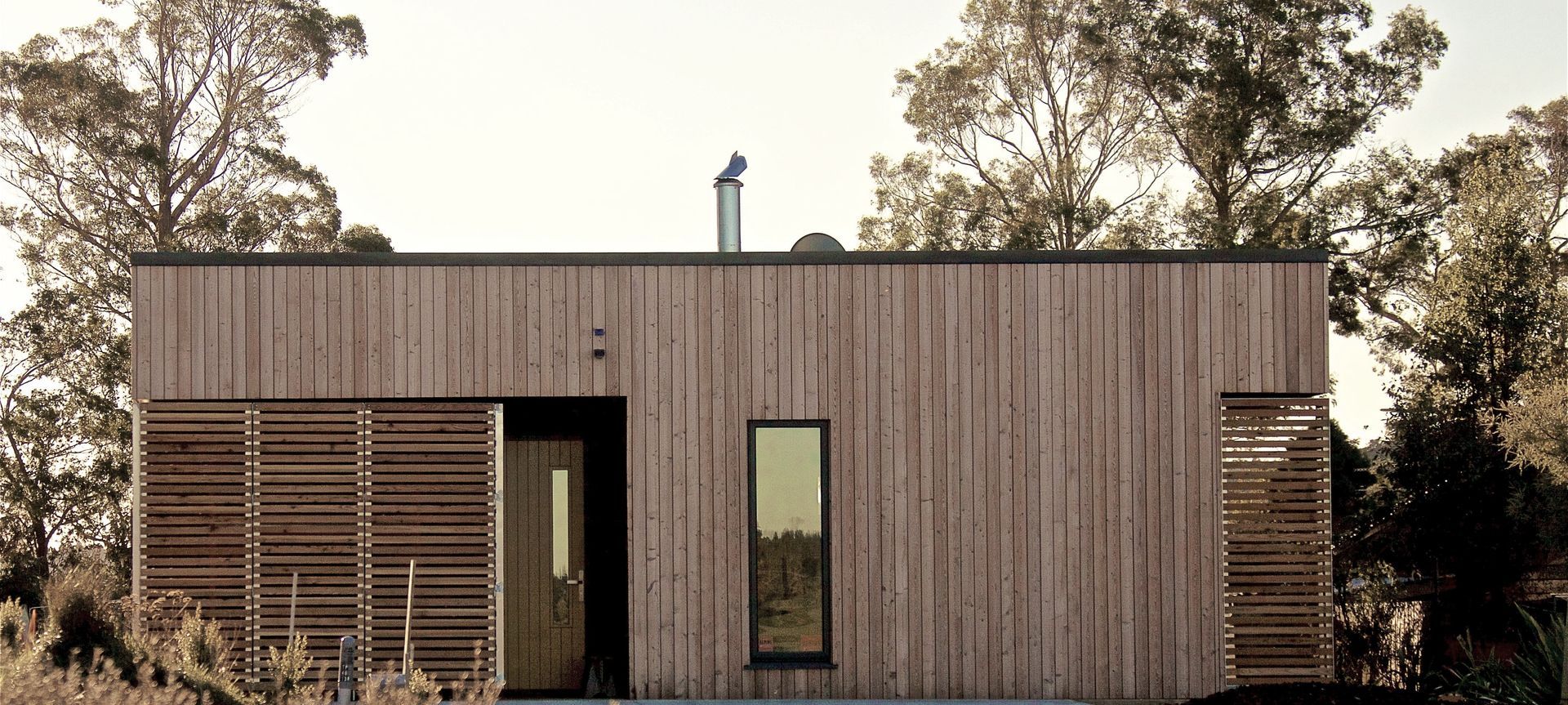 Kowhai Cabin banner