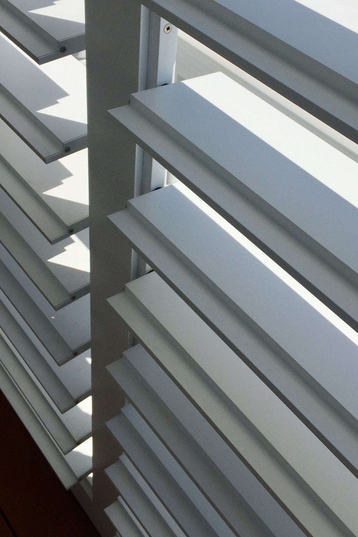 Locarno Operable Horizontal Louvres