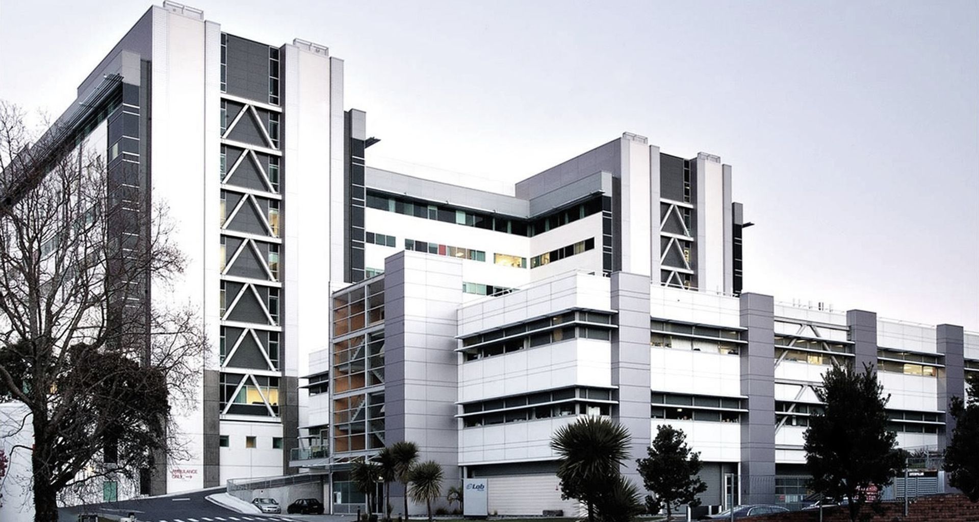 LabPlus banner