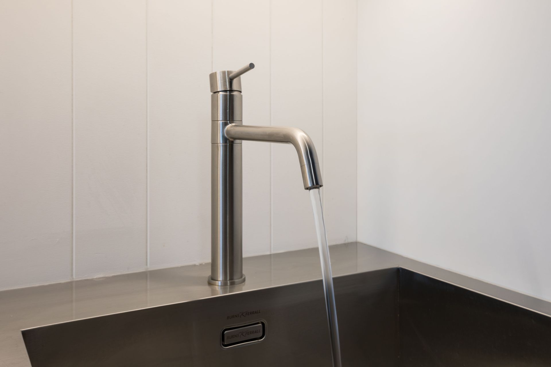 Laundry - Source 125 Mixer