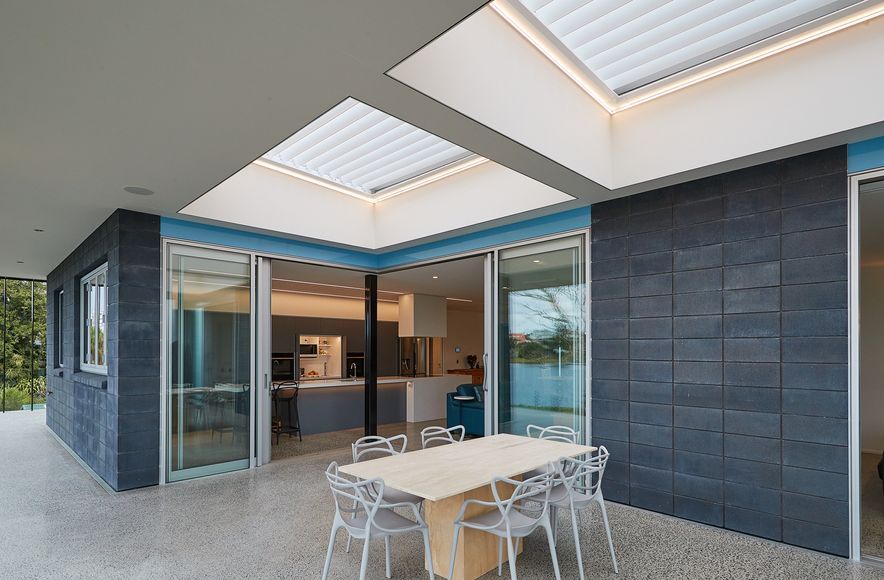 Lake Residence