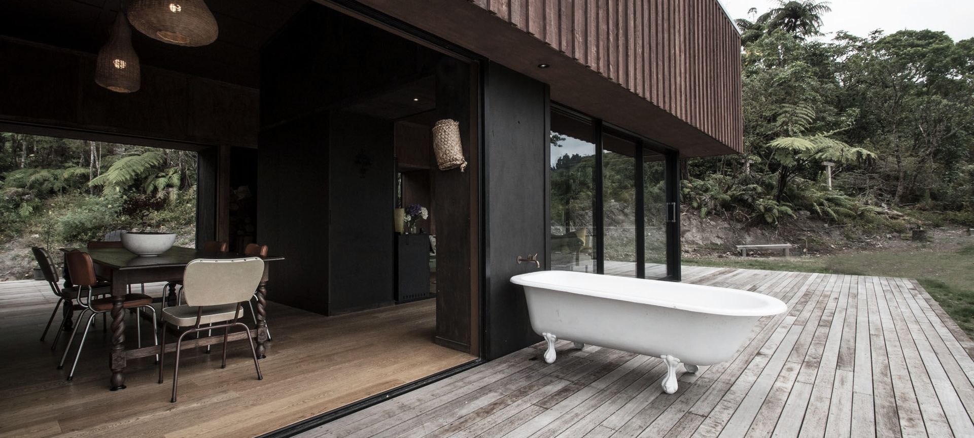 Lake Tarawera House banner