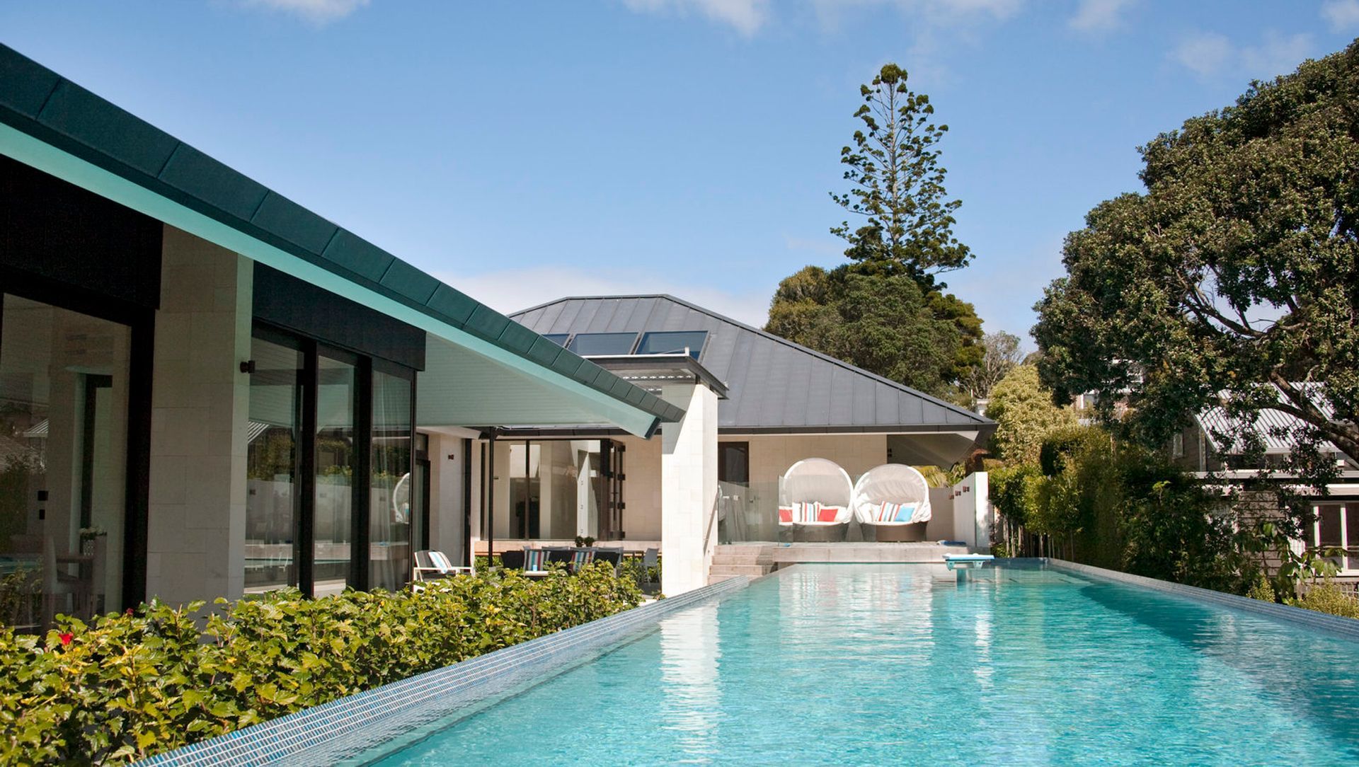 Lake View, Takapuna banner