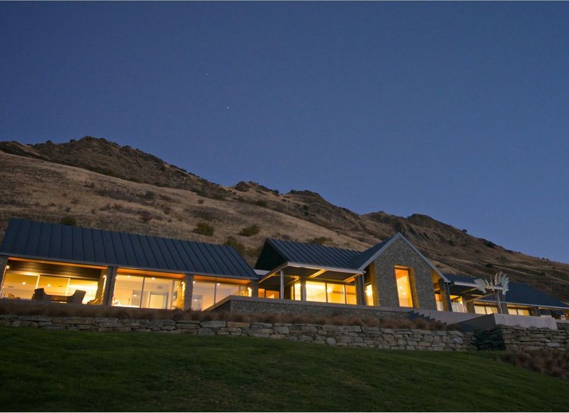 Lake Hayes Home