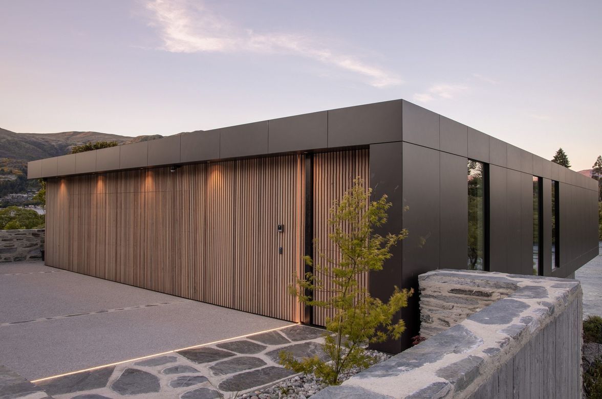 Lake's Edge: Big Box on Little Box