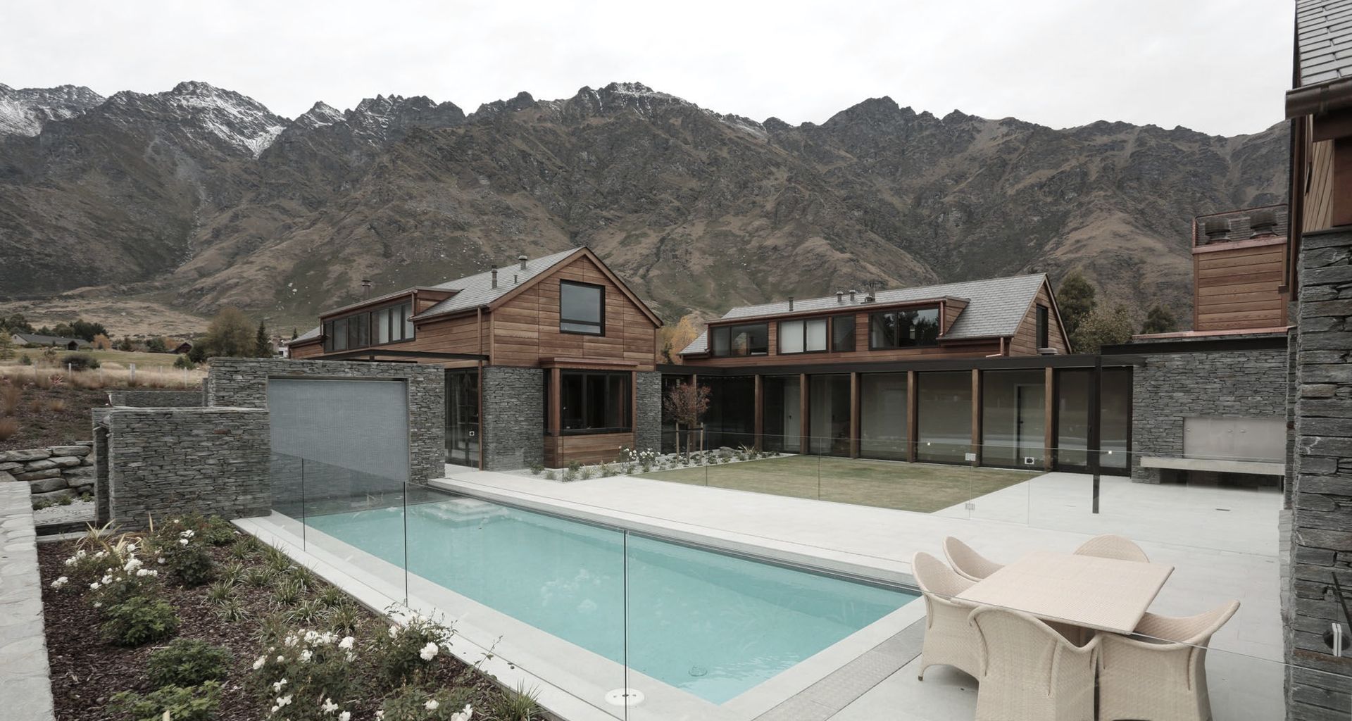 Lakeside Estate, Queenstown banner