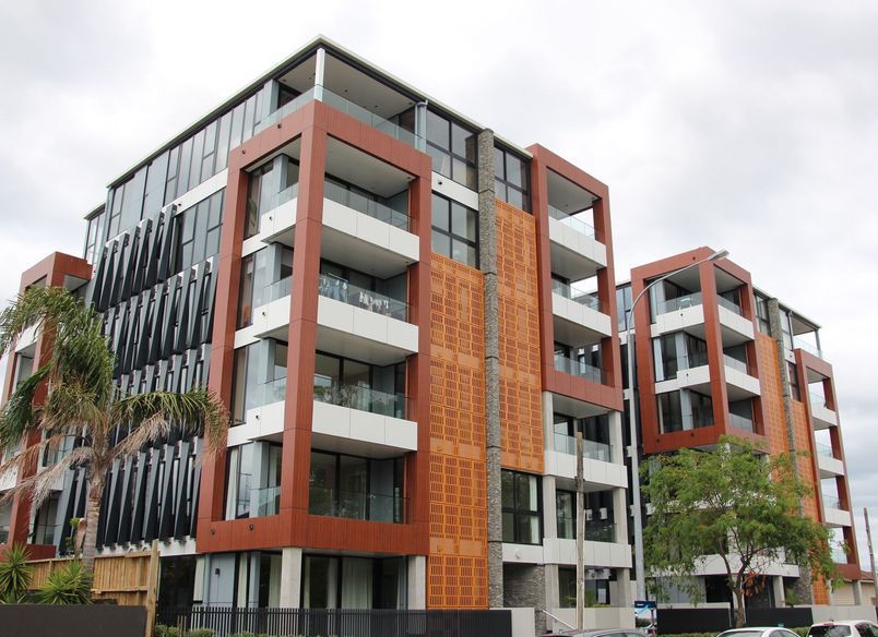 Lakeview Apartments