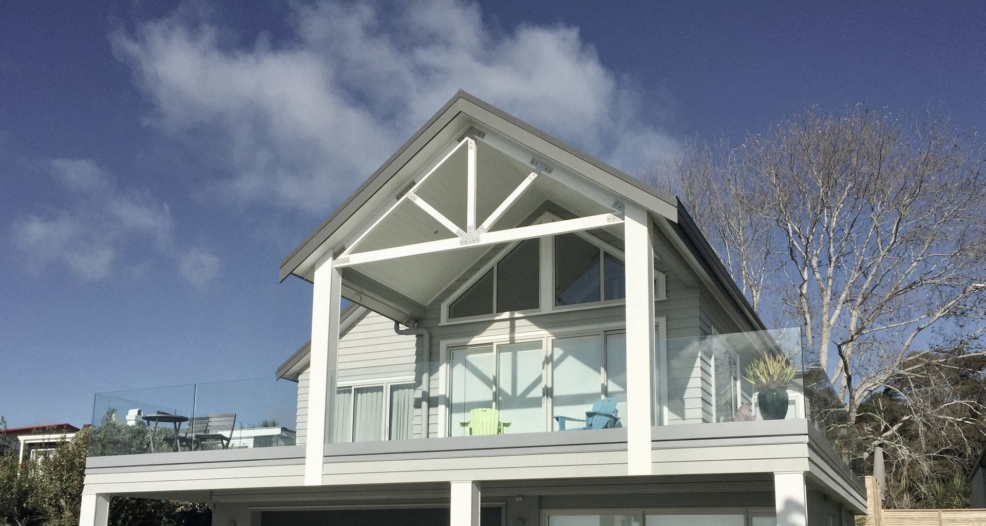 Langs Beach Home banner