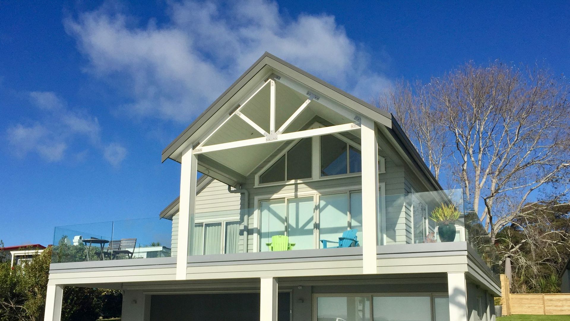 Langs Beach Home banner