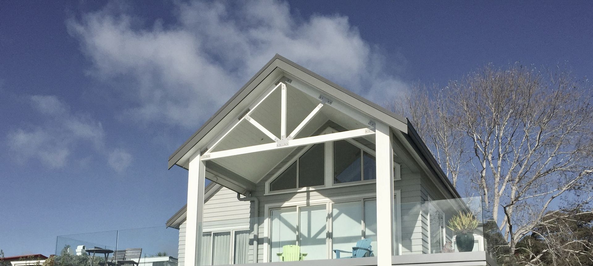 Langs Beach Home banner