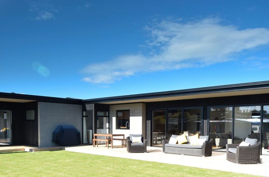 Lazarette Loop House