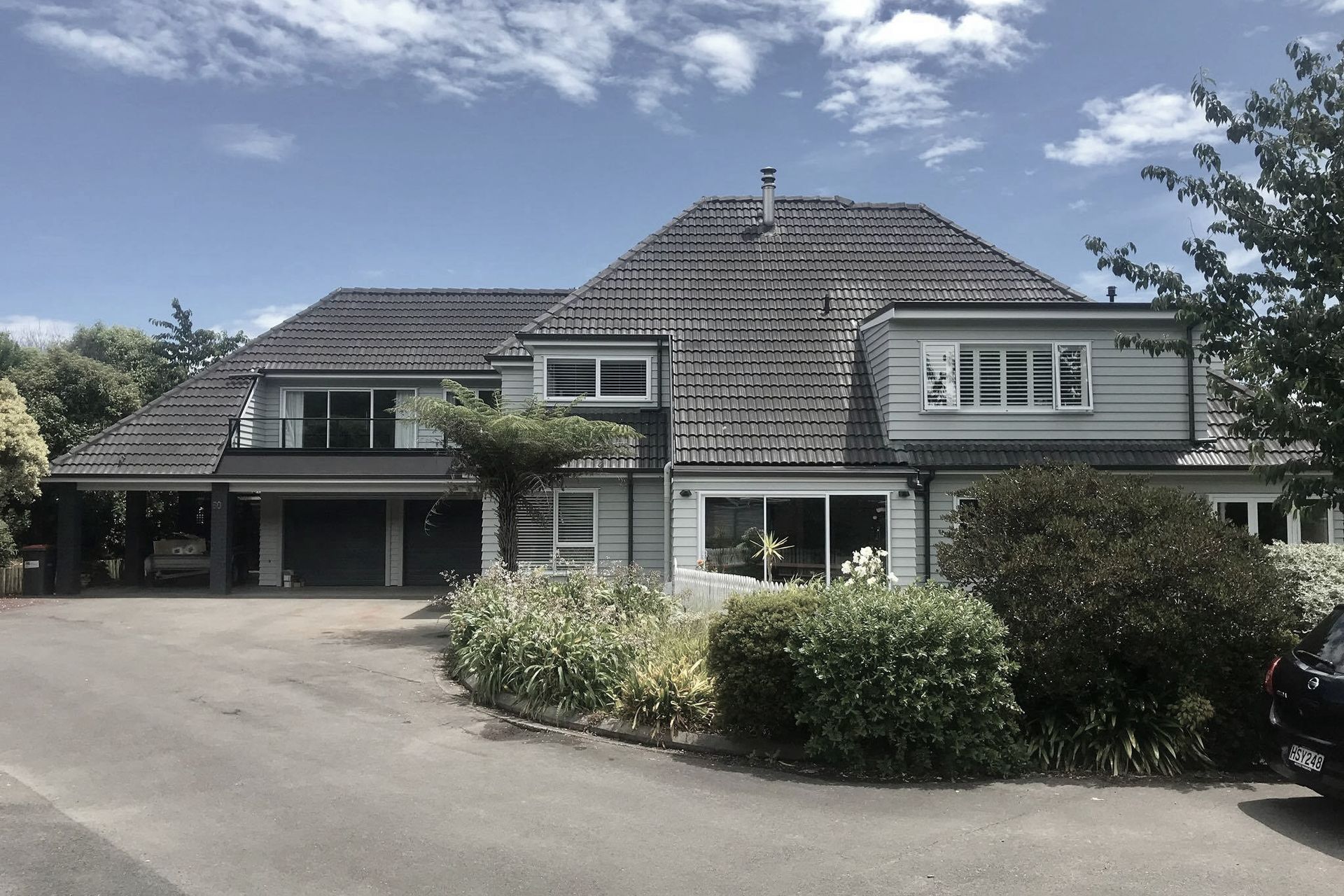 Hero Banner for Lead Builders